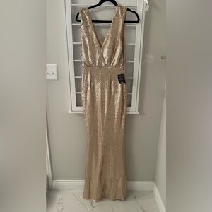Gold sequin Dress from Lulus - NEVER WORN!